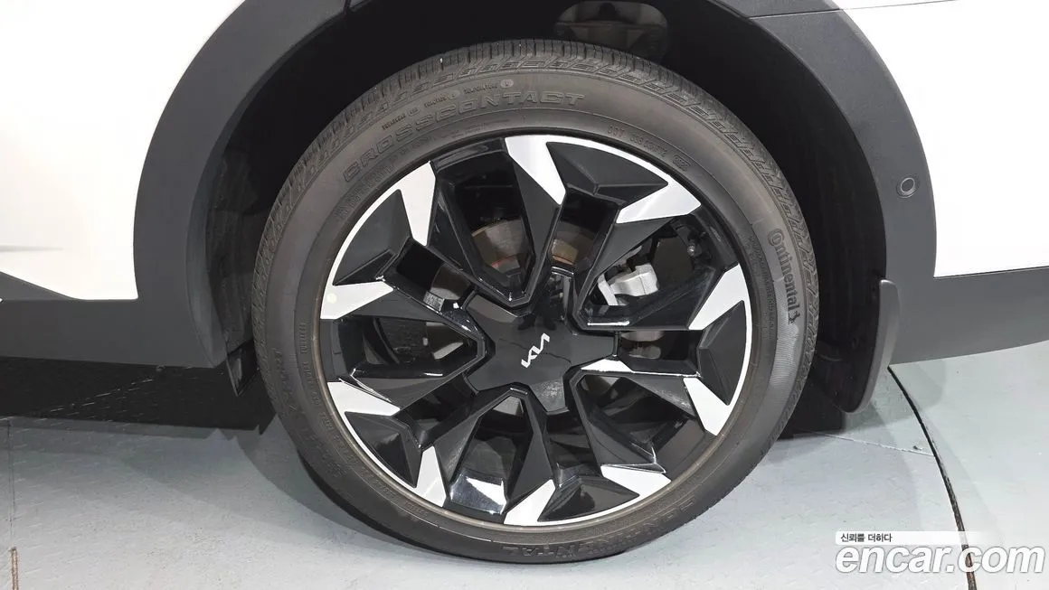 Kia Sorento — фото 5