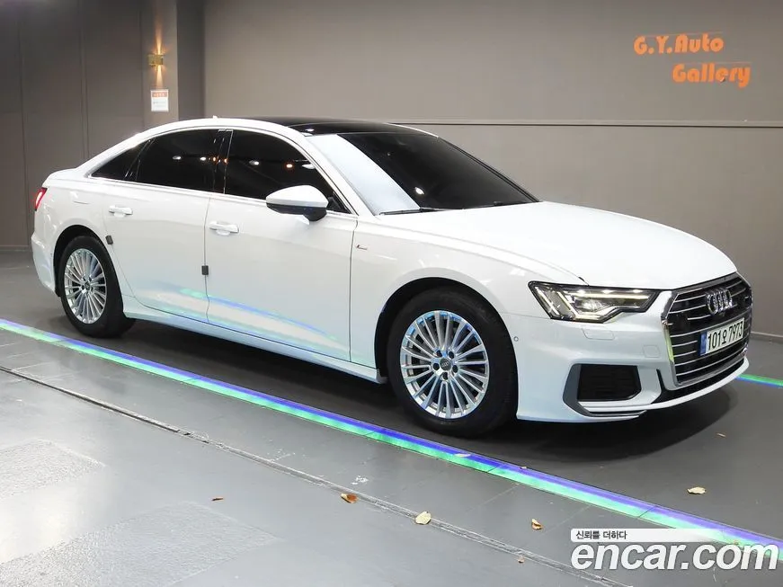 Audi A6 — фото 1