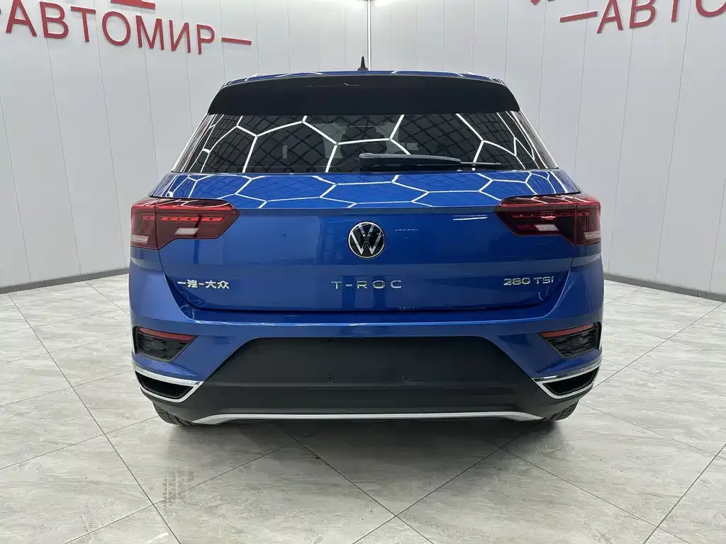 Volkswagen T-Roc — фото 3
