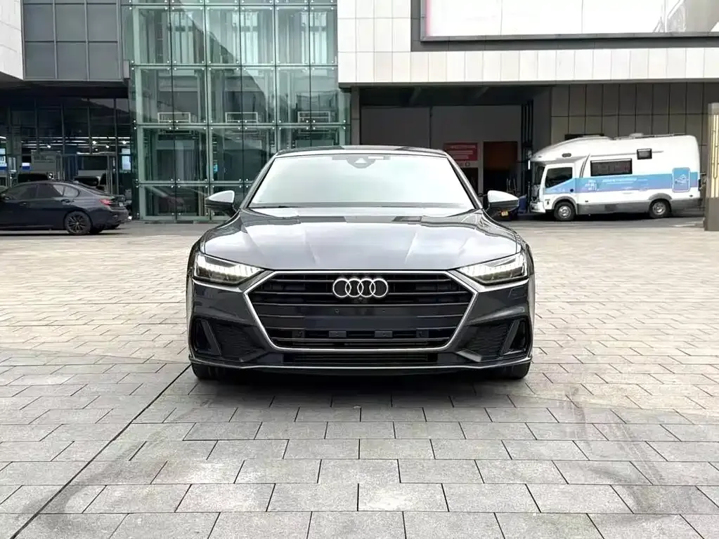 Audi A7 — фото 7