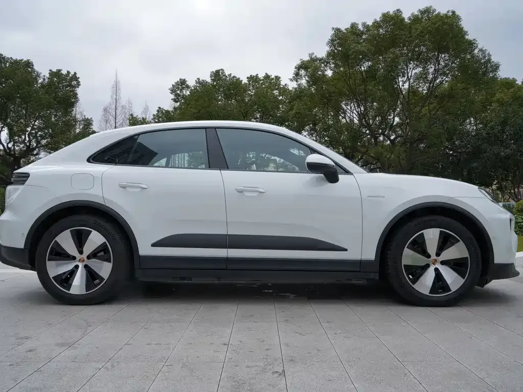 Porsche Macan EV — фото 6