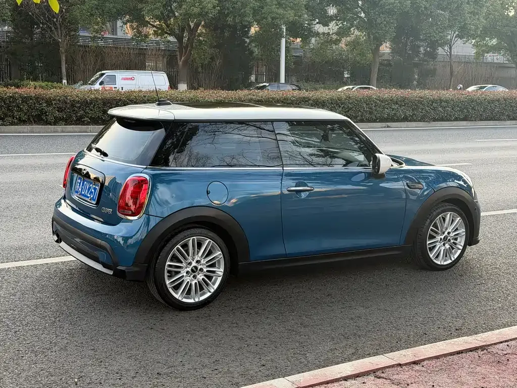 MINI Cooper (3-door) — фото 5