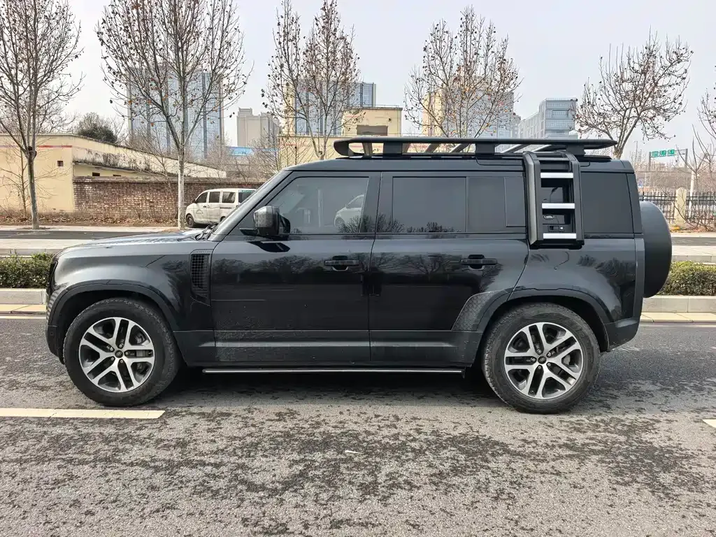 Land Rover Defender — фото 8