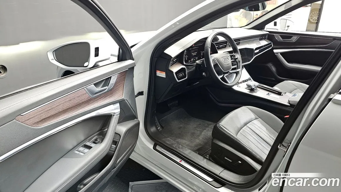 Audi A6 — фото 10