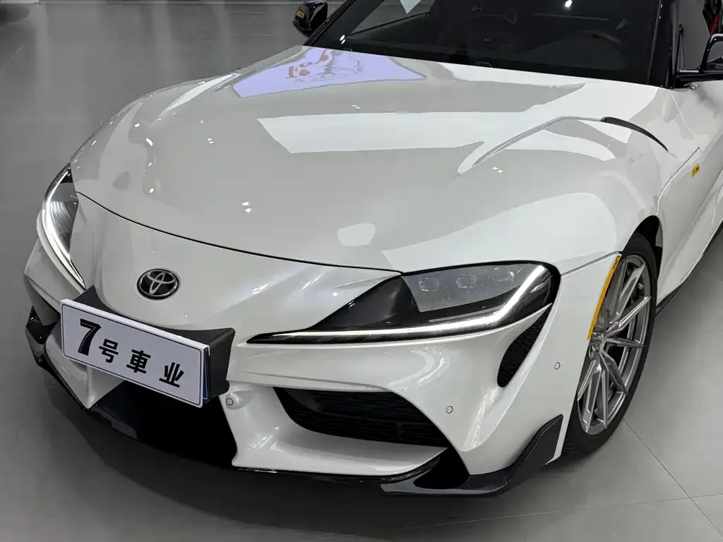 Toyota Supra — фото 2