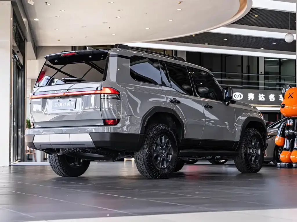 Lexus GX — фото 9