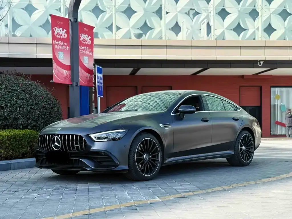 Mercedes-Benz AMG GT — фото 1