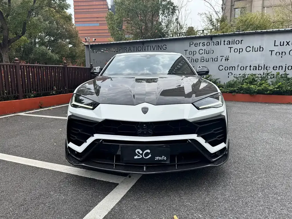 Lamborghini Urus — фото 7