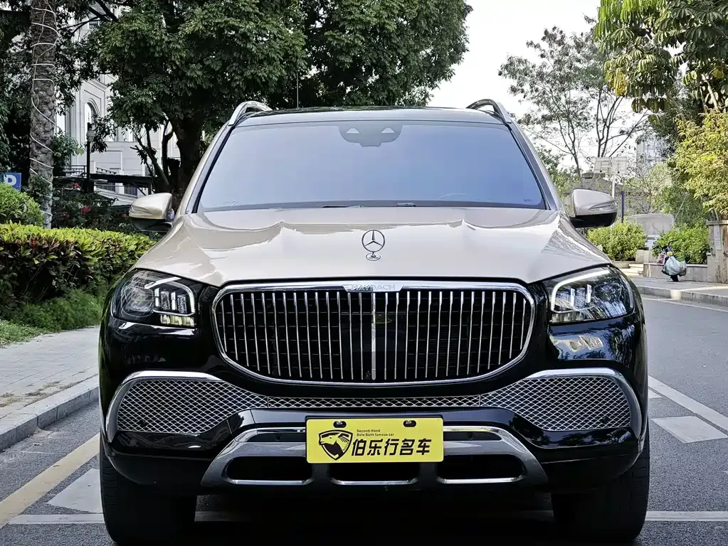 Mercedes-Benz GLS — фото 10