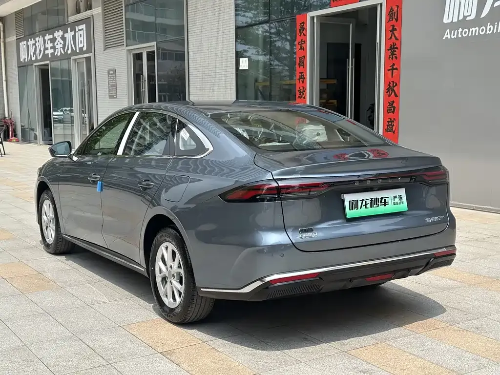 Geely 银河星耀6 — фото 10