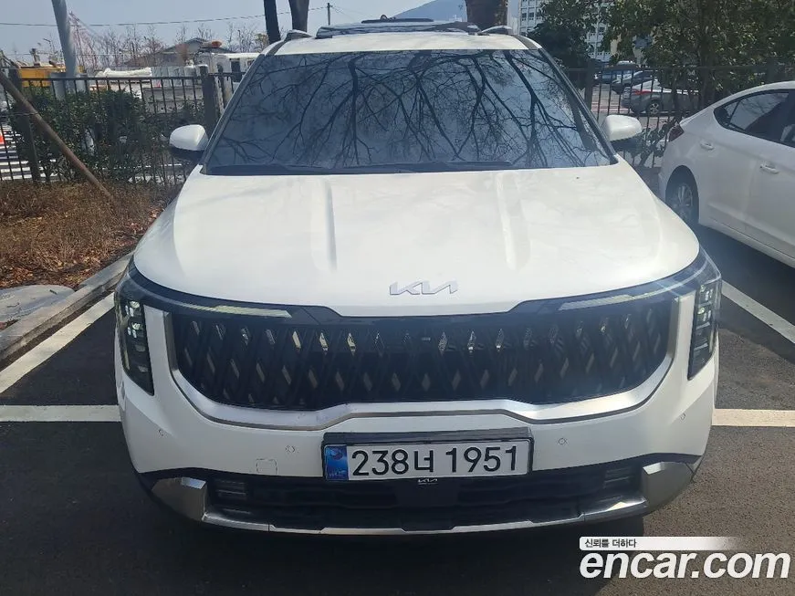 Kia Carnival — фото 2