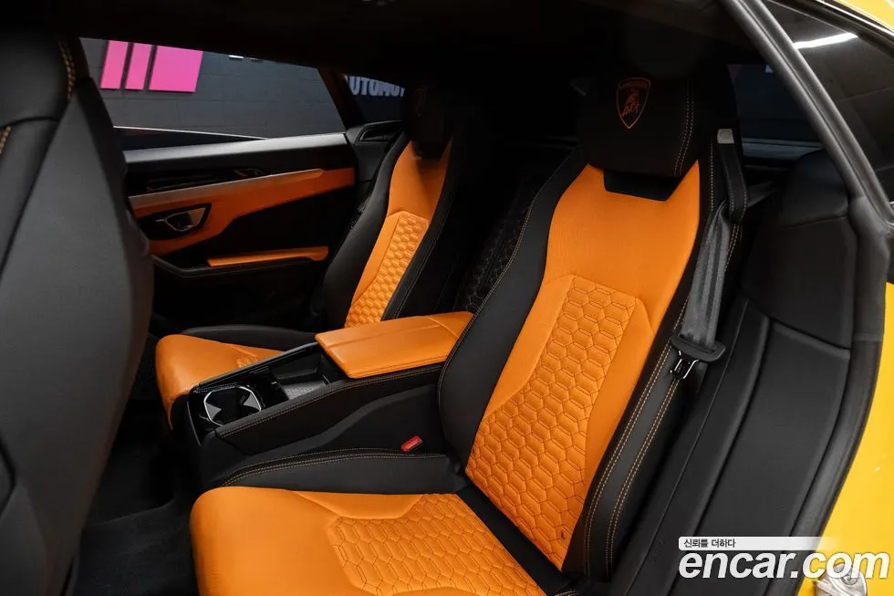 Lamborghini Urus — фото 3
