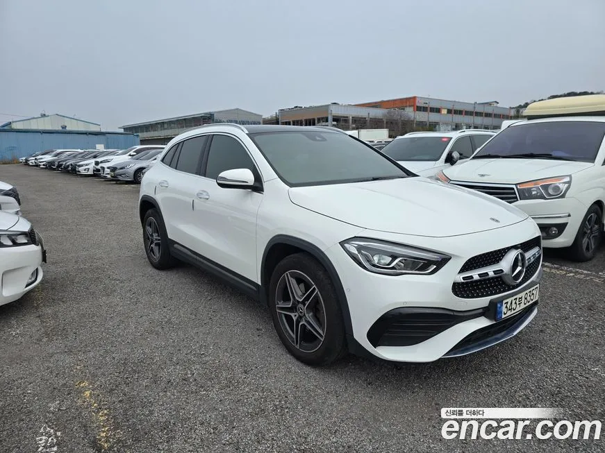 Mercedes-Benz GLA-Class — фото 4