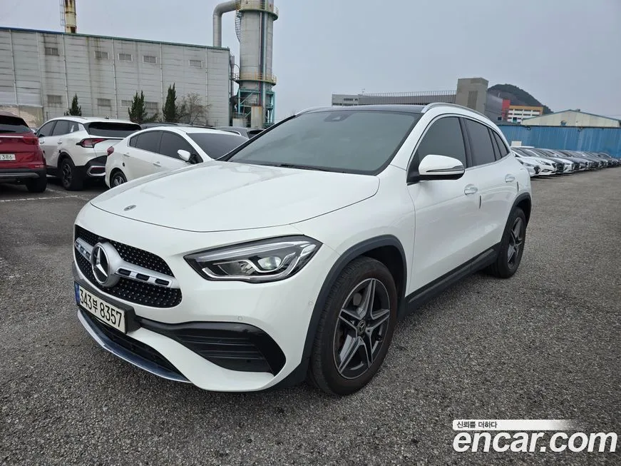 Mercedes-Benz GLA-Class — фото 8