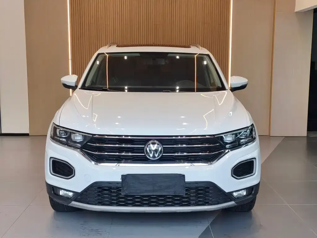 Volkswagen T-Roc — фото 4