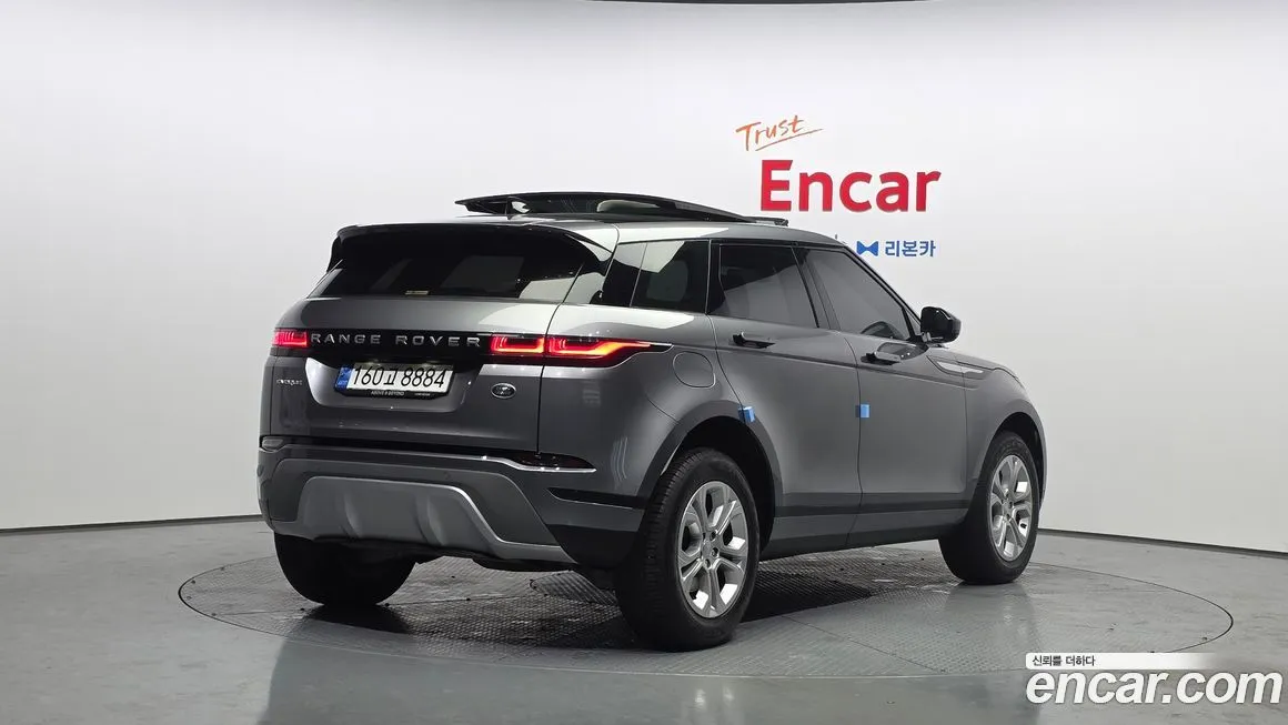 Land Rover Range Rover Evoque — фото 9