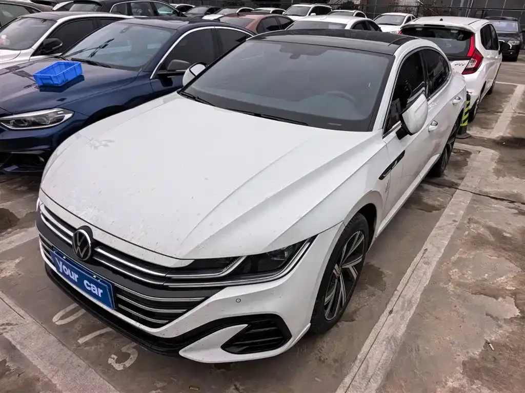 Volkswagen CC — фото 1