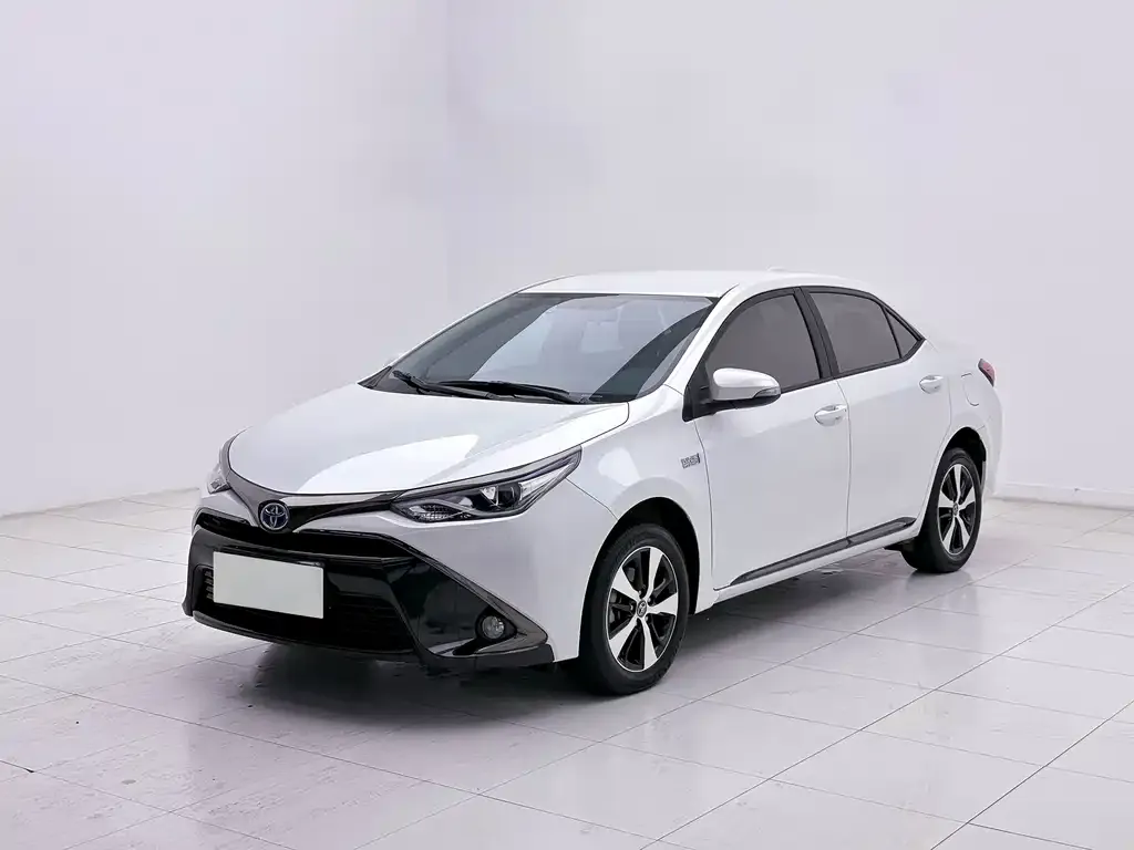 Toyota Levin Twin Engine E+ — фото 1
