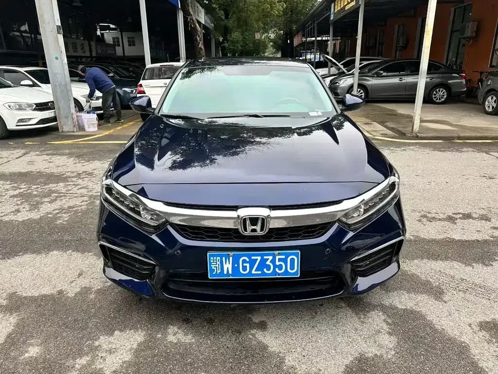 Honda Inspire — фото 7