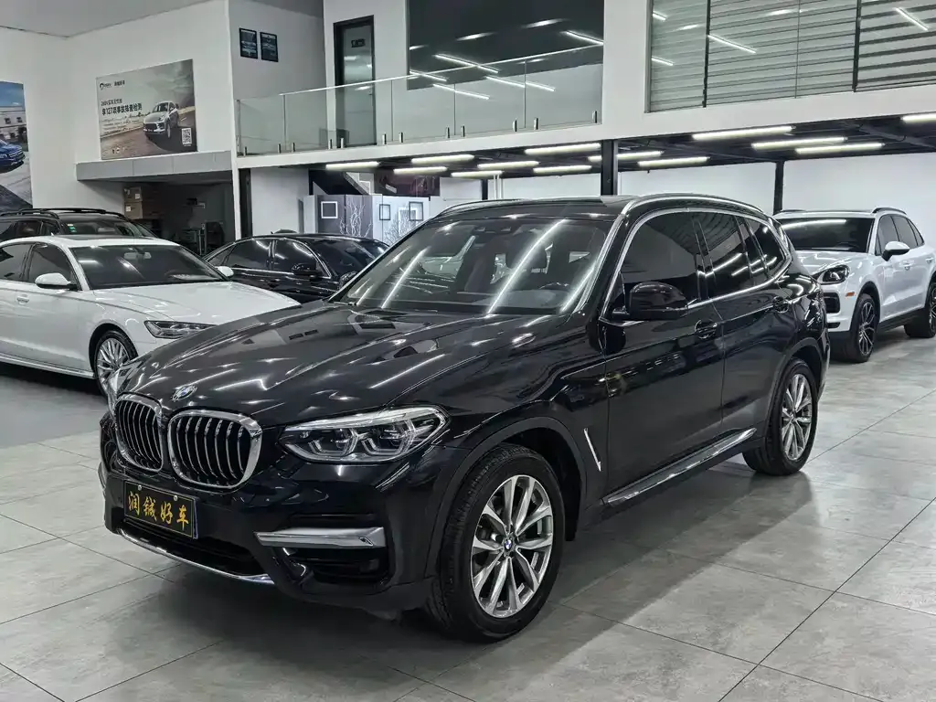 BMW X3 — фото 1