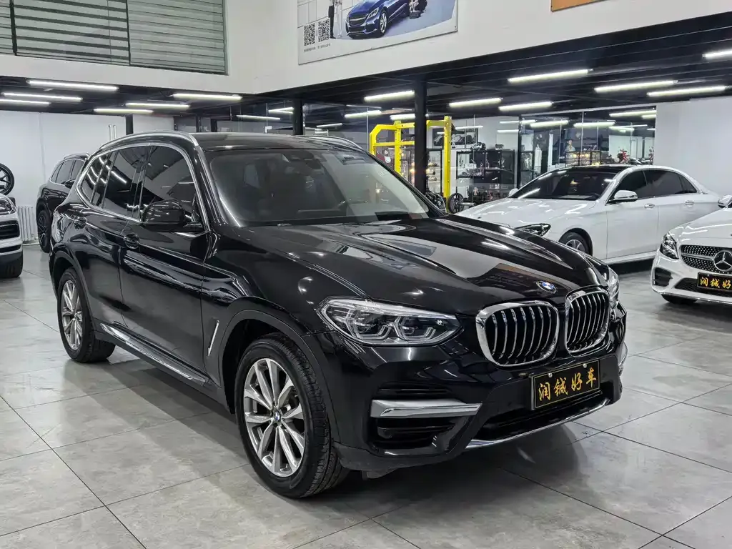 BMW X3 — фото 9