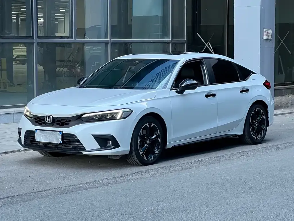 Honda Civic — фото 1