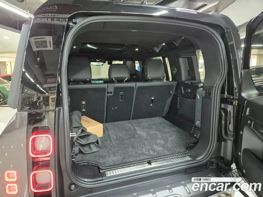 Land Rover Defender — фото 2
