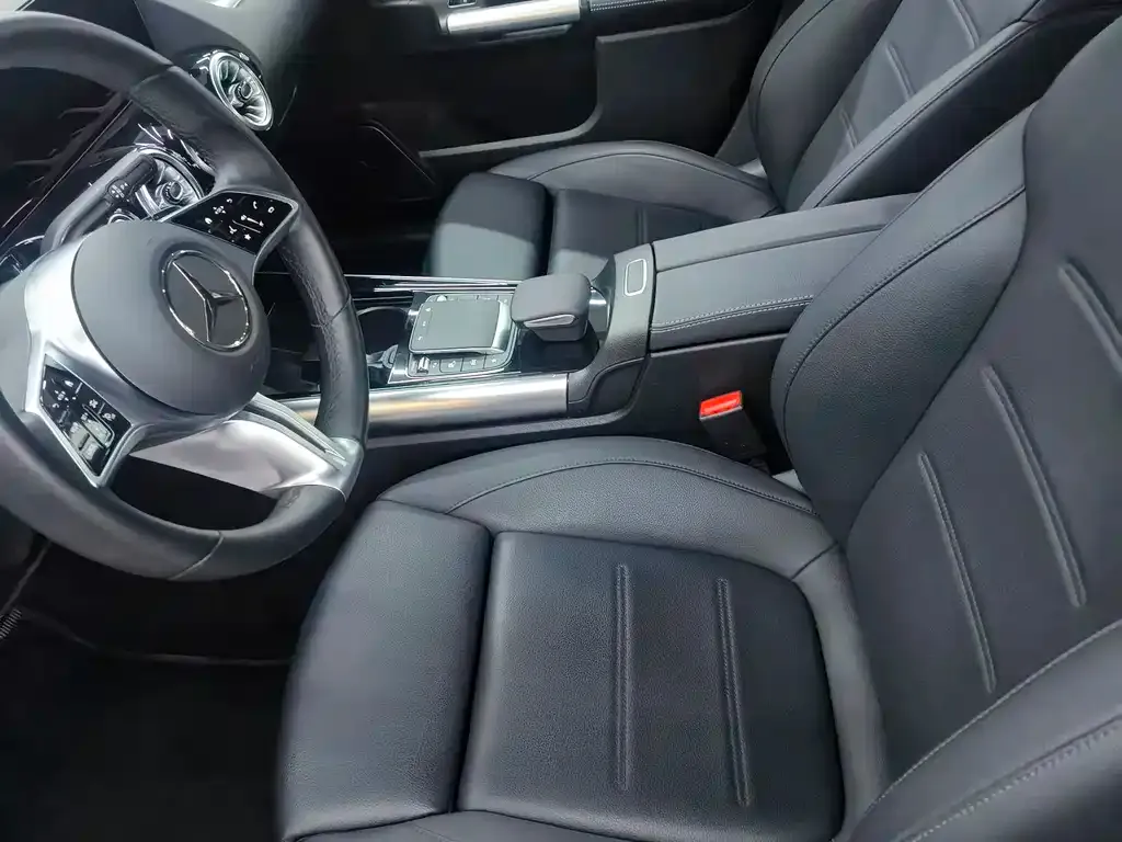 Mercedes-Benz GLA — фото 10