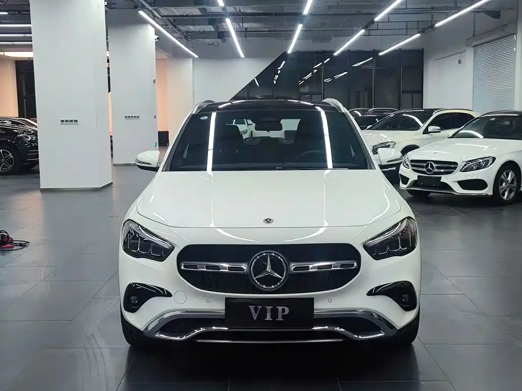 Mercedes-Benz GLA — фото 4