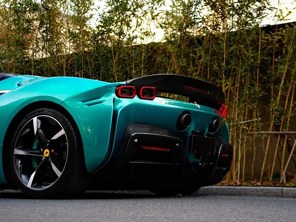 Ferrari SF90 — фото 3