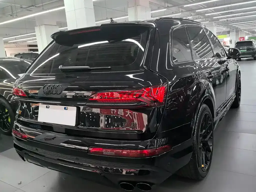 Audi Q7 — фото 2