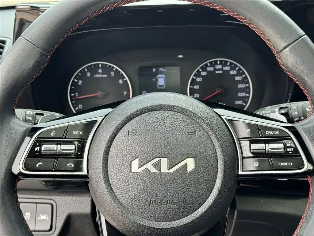 Kia KX3 — фото 7