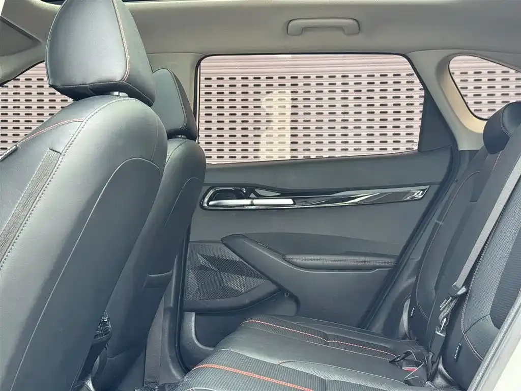 Kia KX3 — фото 4