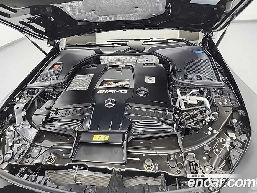 Mercedes-Benz AMG GT — фото 10