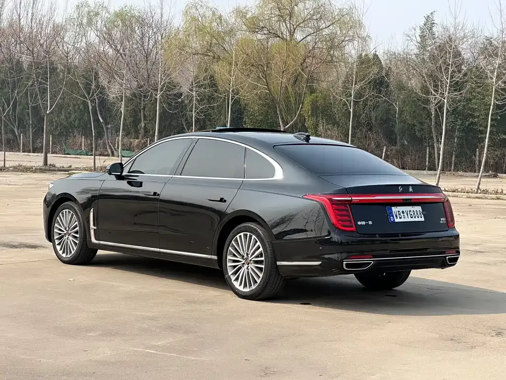 Hongqi H9 — фото 8