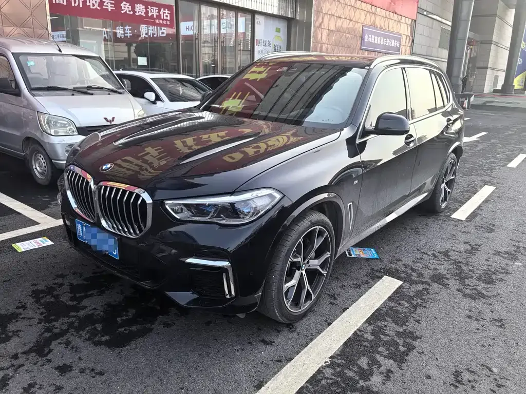 BMW X5 — фото 1