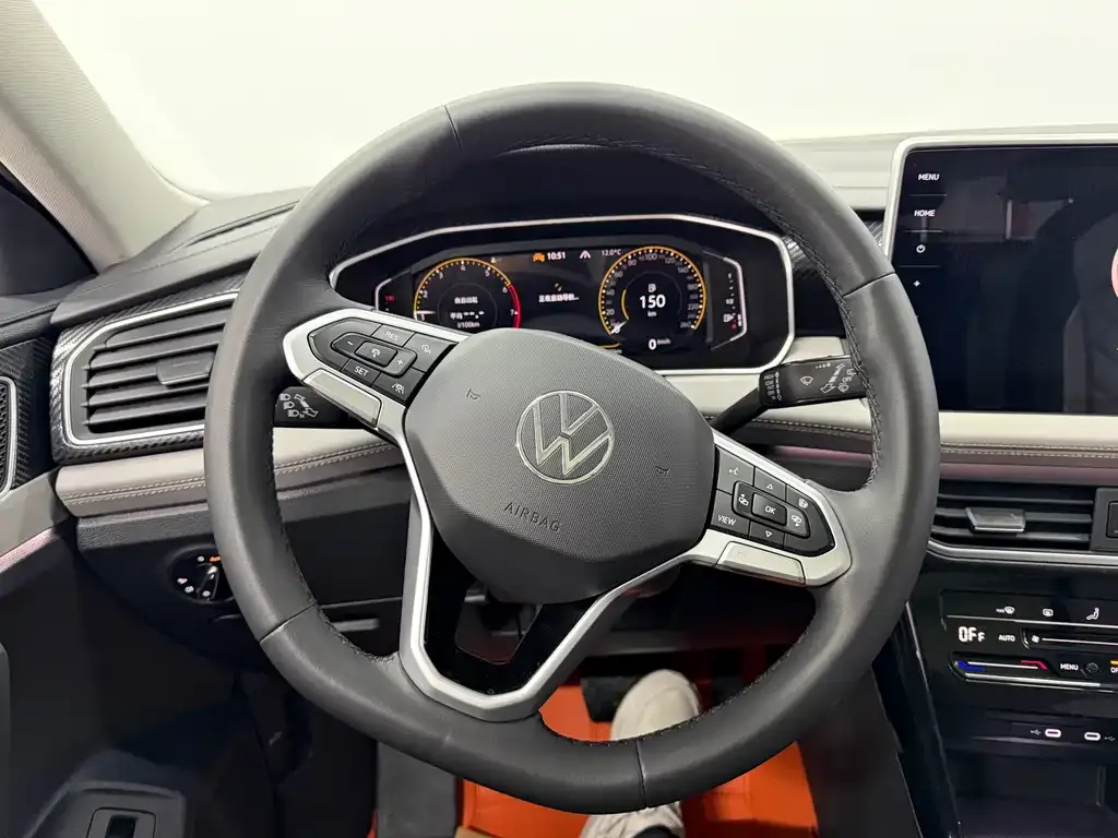 Volkswagen Tayron — фото 10