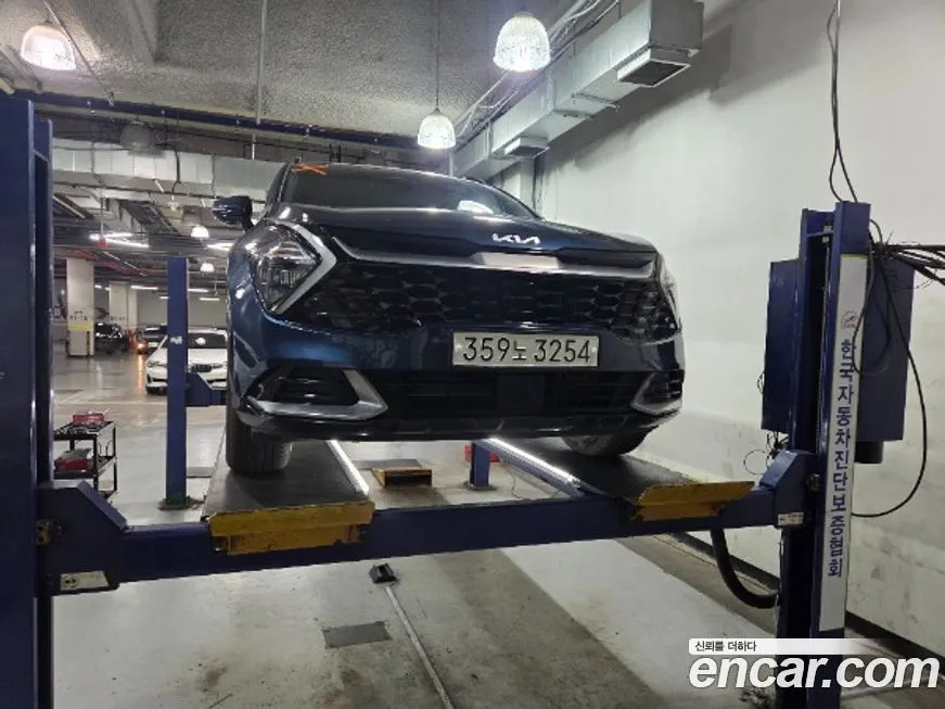 Kia Sportage — фото 1