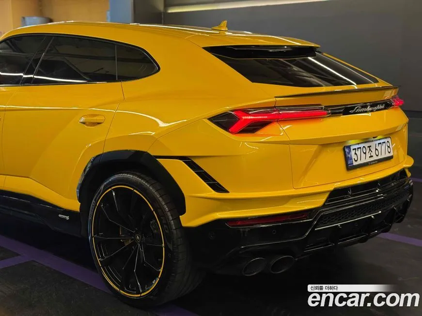 Lamborghini Urus — фото 3