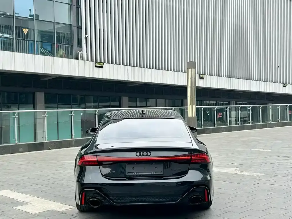 Audi A7 — фото 3