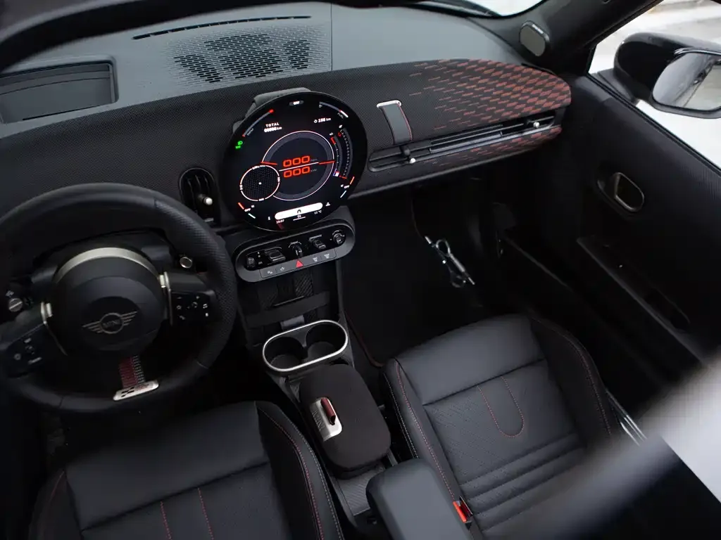 MINI JCW (John Cooper Works) — фото 7