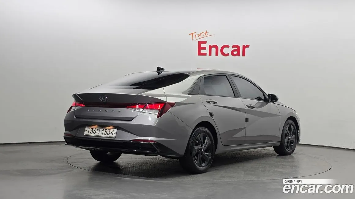 Hyundai AVANTE — фото 7