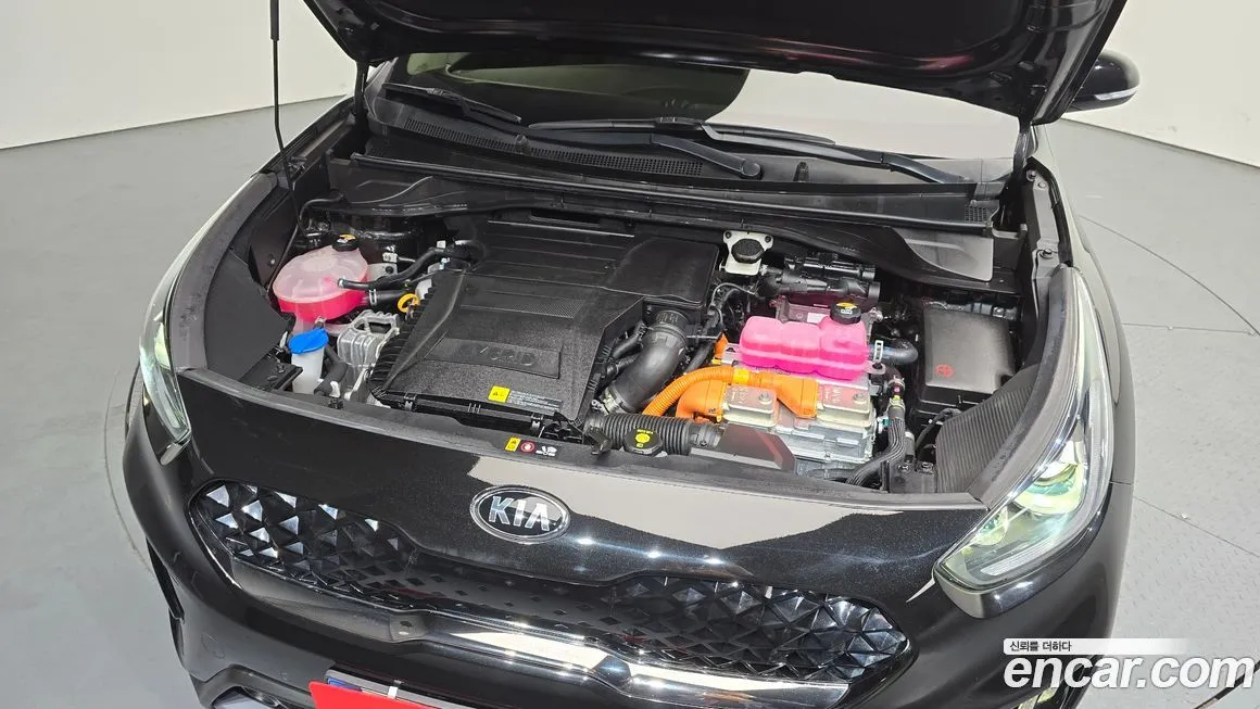 Kia Niro — фото 10