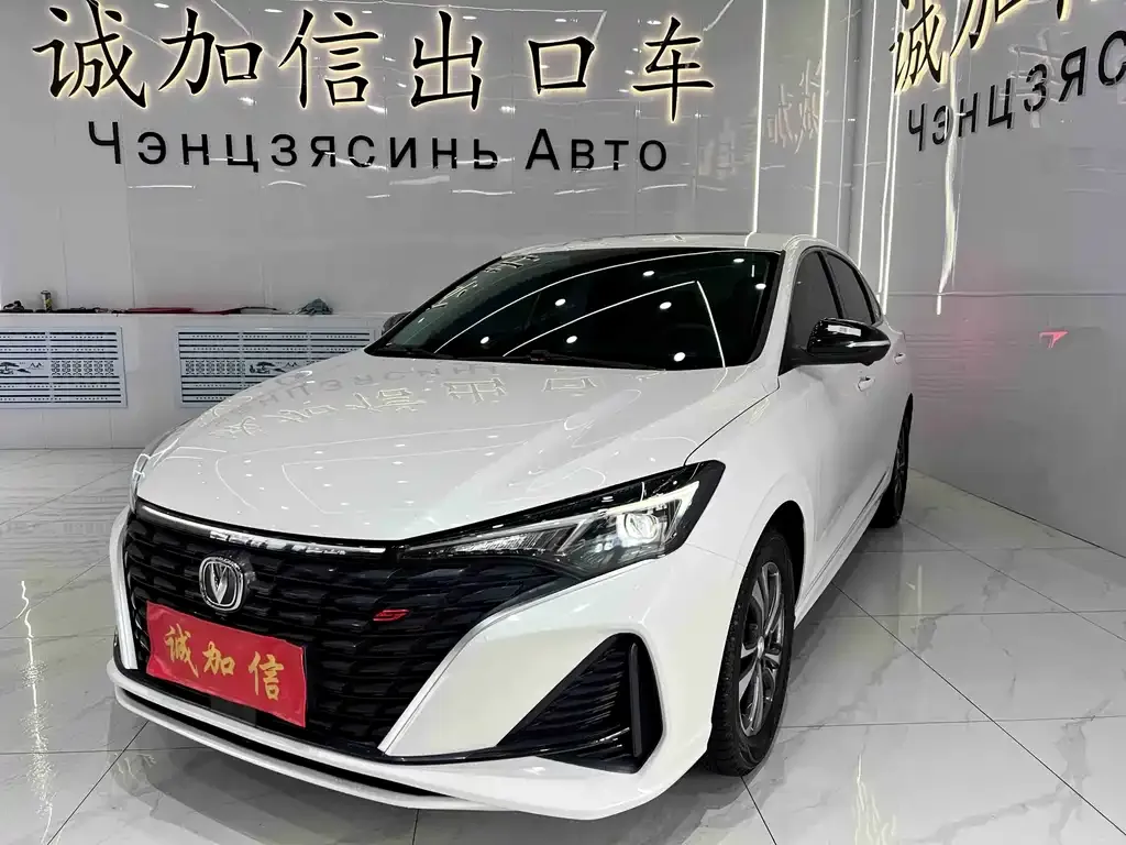 Changan Eado — фото 1