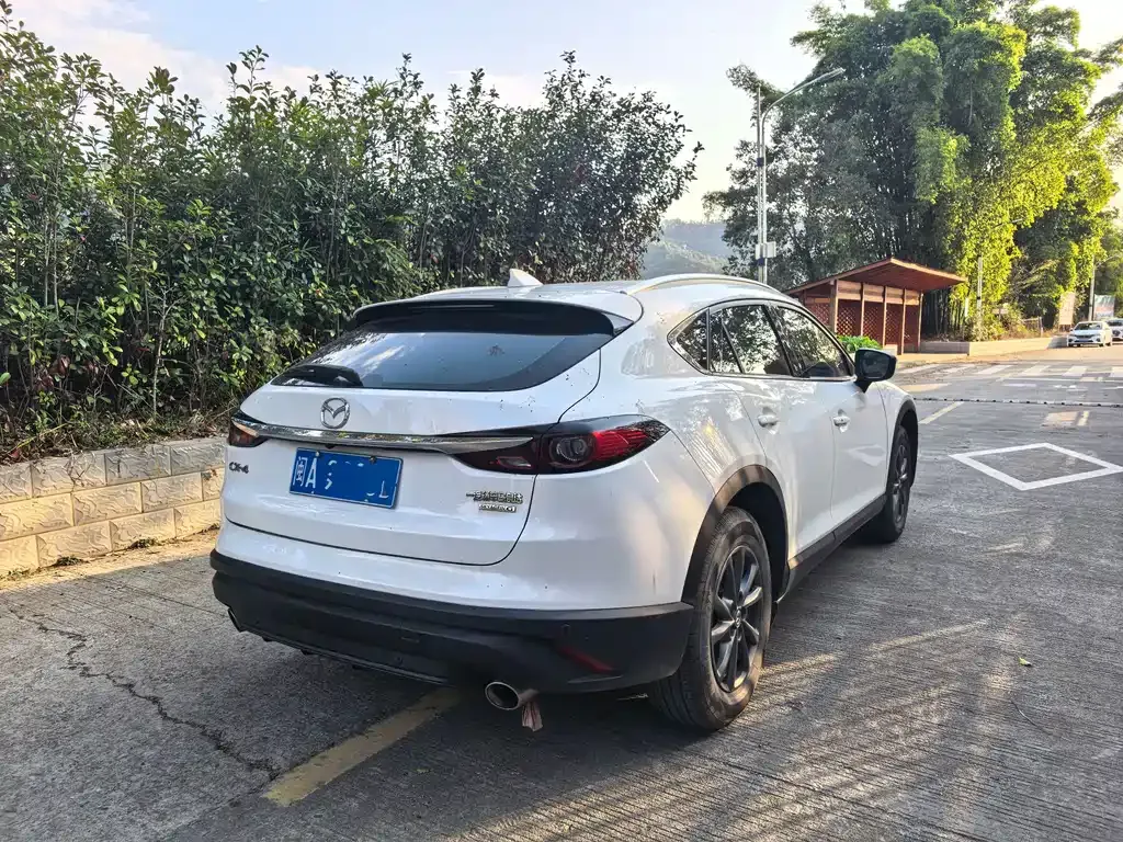 Mazda CX-4 — фото 8