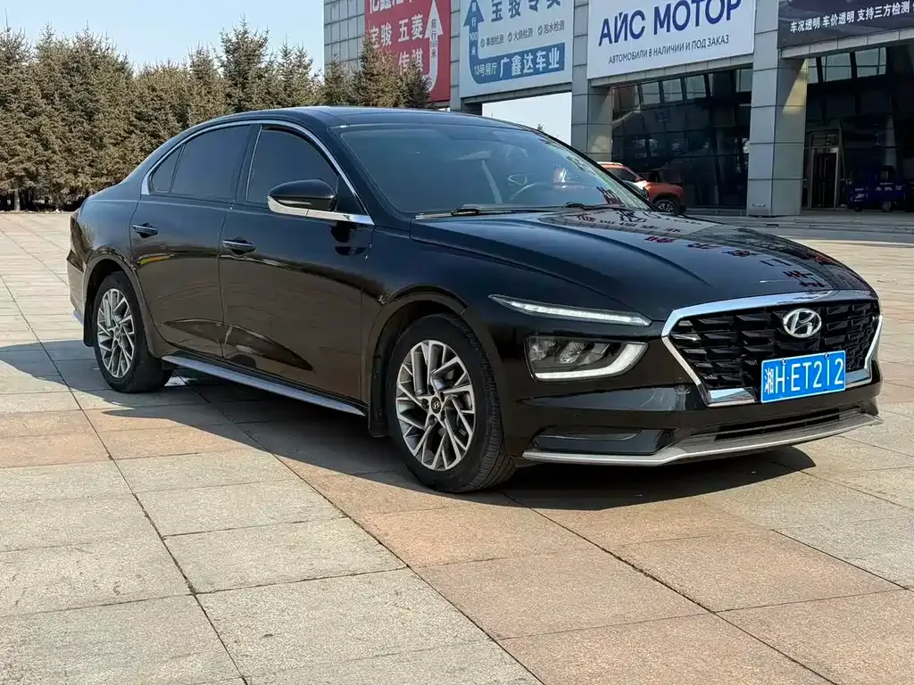 Hyundai Mistra — фото 1