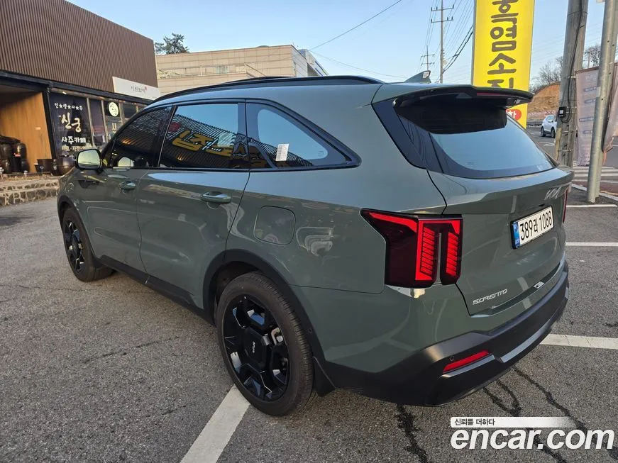 Kia Sorento — фото 7