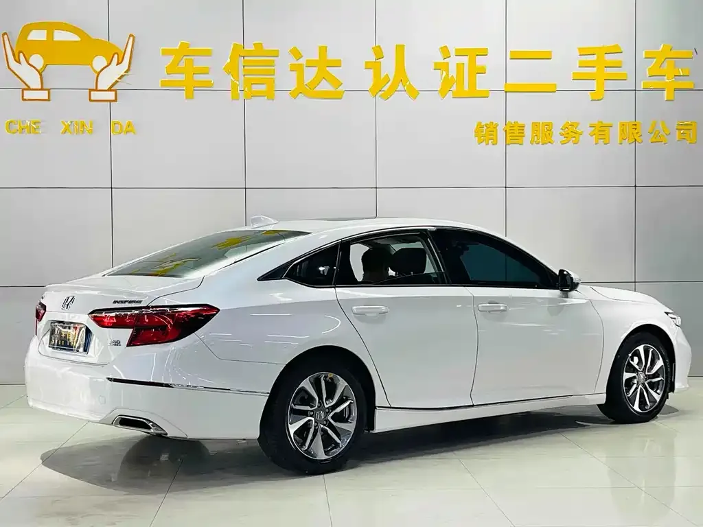 Honda Inspire — фото 2