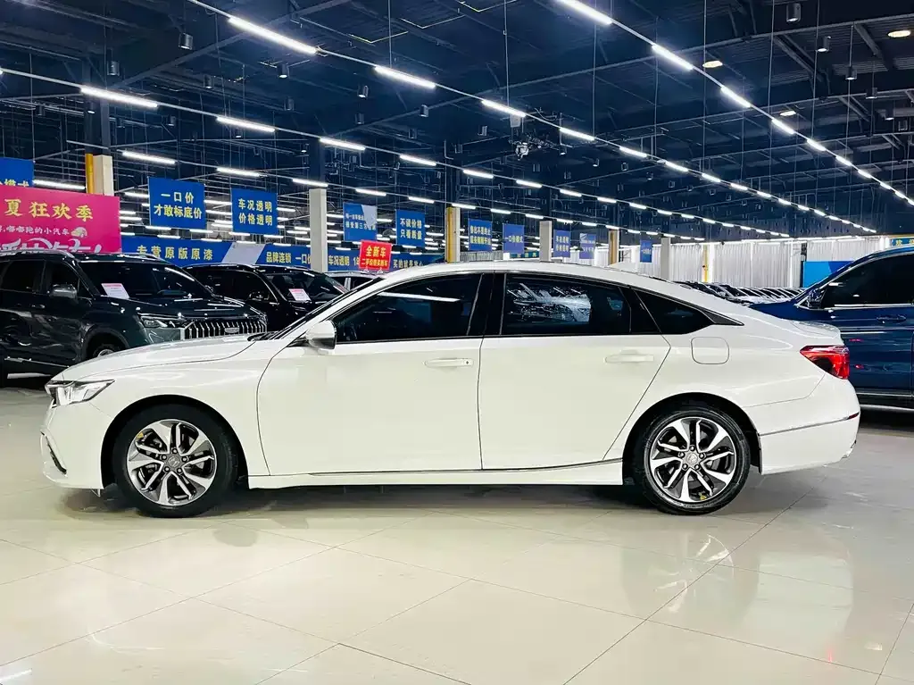 Honda Inspire — фото 5