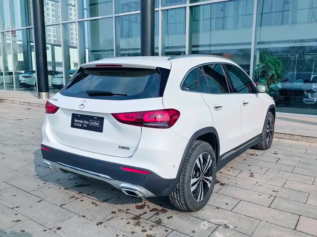 Mercedes-Benz GLA — фото 5